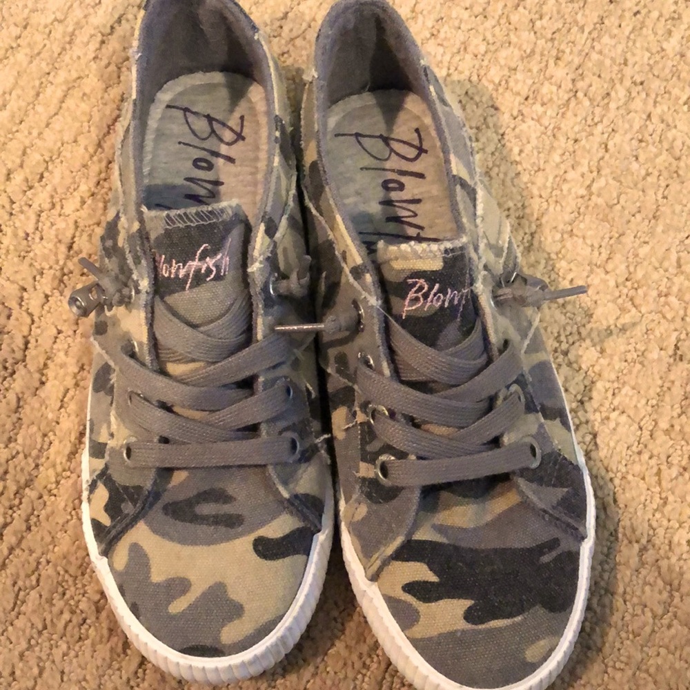 Blowfish sneakers